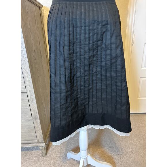 Ann Taylor | Black A Line Skirt with White Lace Hem | 10 - Picture 6 of 11
